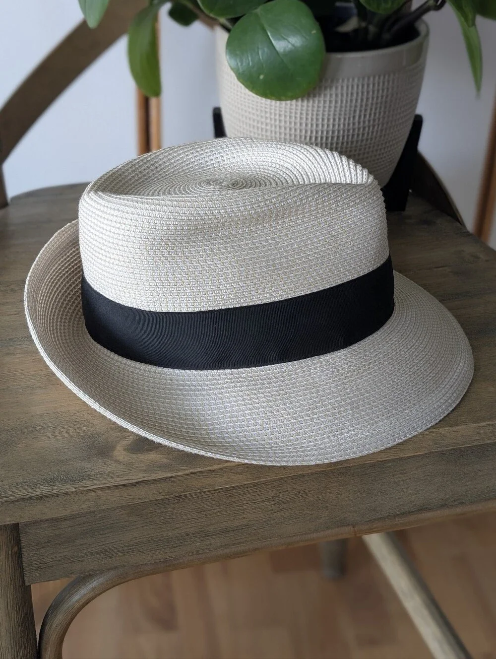 Eric Javits Classic Squishee Straw Packable Fedora Sun Hat Cream/Black - Picture 12 of 16